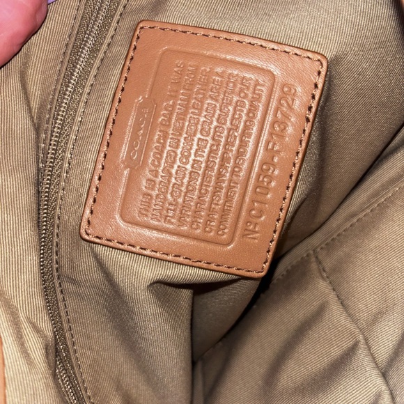 Coach Soho with leather flap - Picture 6 of 10